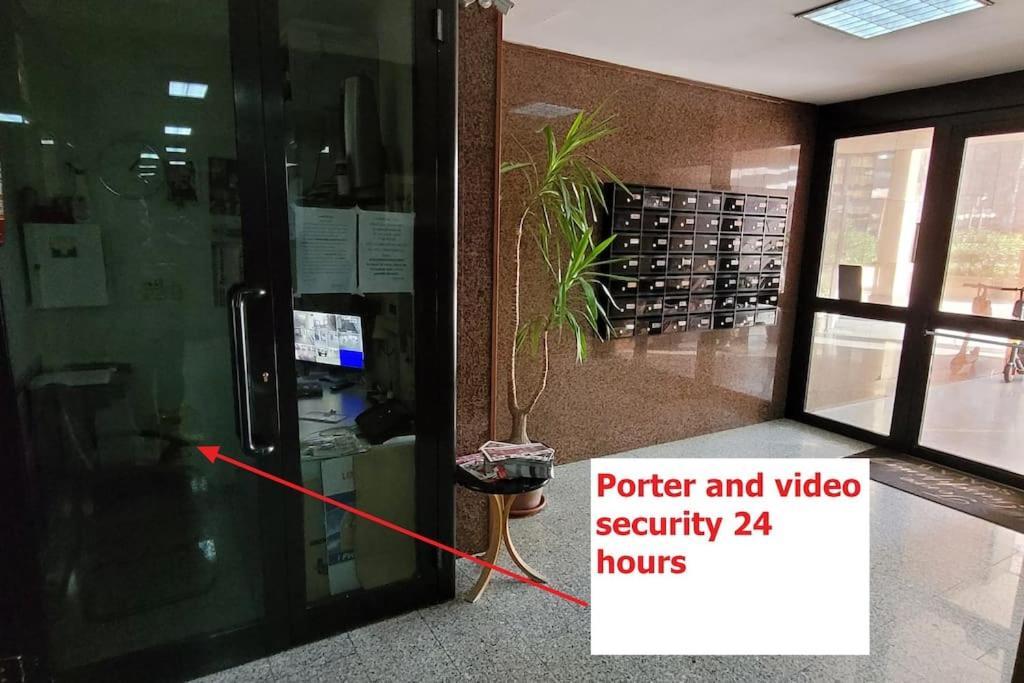 Luxury 23 Apartment *