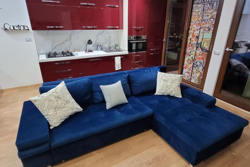 Luxury 23 * Naples