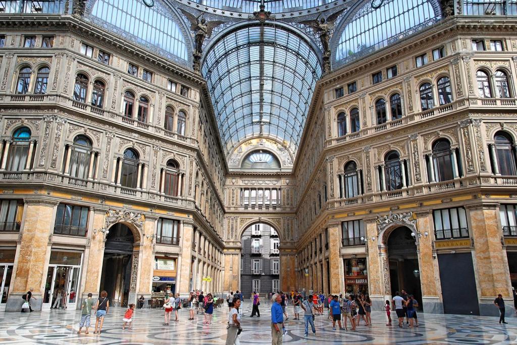 Luxury 23 Naples